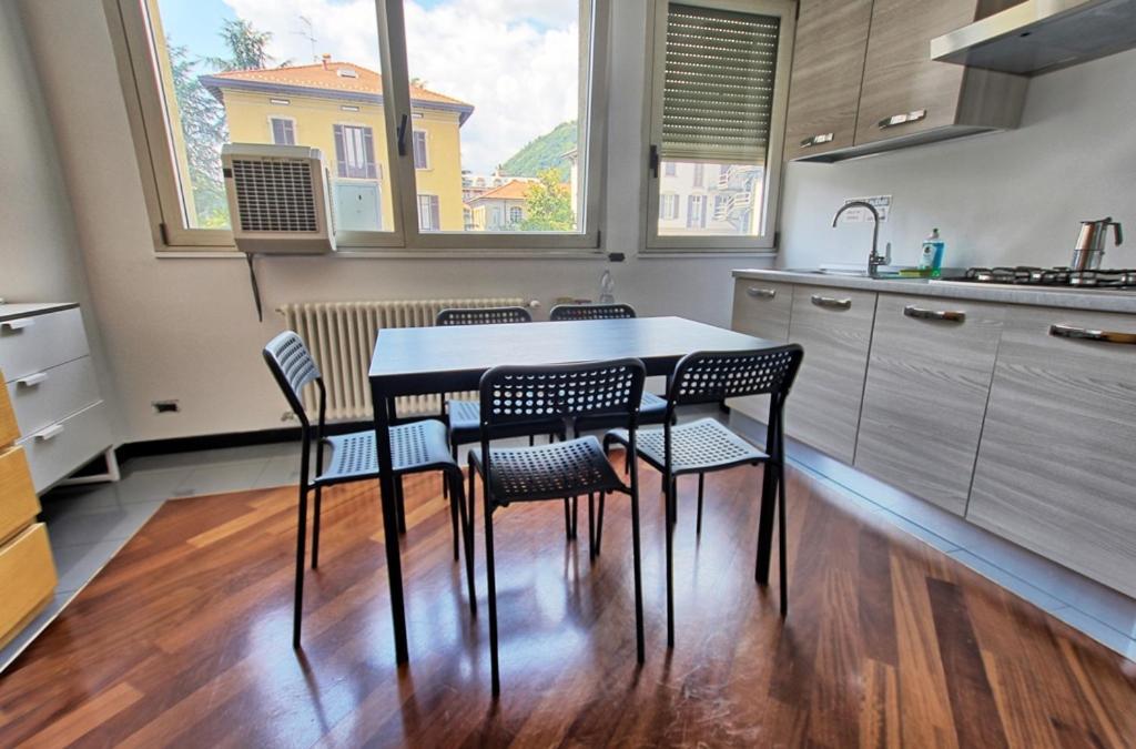 Casa Aurora Self Catering Studio Como Vacanze Екстериор снимка